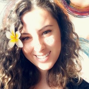 Meet your Posher, Marina